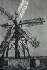 Александр Устинов Избранные фотографии Букинистическое издание Сохранность: Хорошая Издательство: Планета, 1976 г Твердый переплет, 190 стр Тираж: 15000 экз Формат: 84x108/16 (~205х290 мм) Мелованная бумага инфо 4100t.